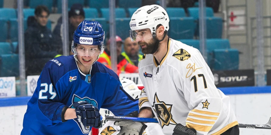 В Хабаровске Барысу аплодируют стоя