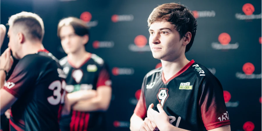 RAMZES666 поделился информацией о составе PARIVISION по Dota 2