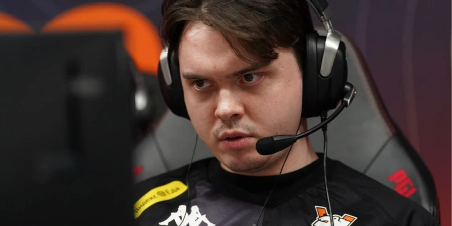 Virtus.pro прошла в плей-офф PGL Bucharest 2025 после победы над Astralis