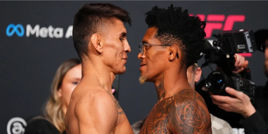 Главный бой турнира UFC в Лас-Вегасе завершился досрочной победой