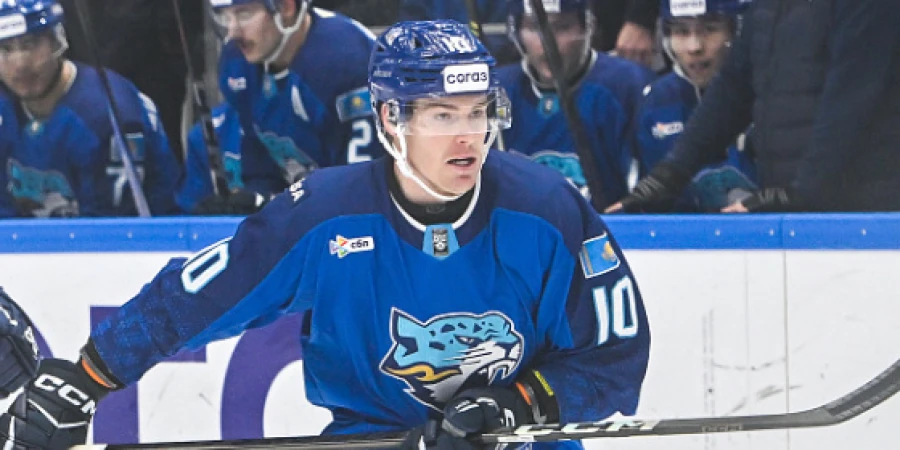 "Барыс" переиграл "Адмирал" в матче КХЛ