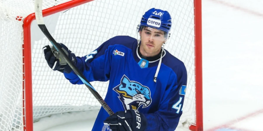 Райли Уолш открыл счет в матче с «Сибирью» (видео)