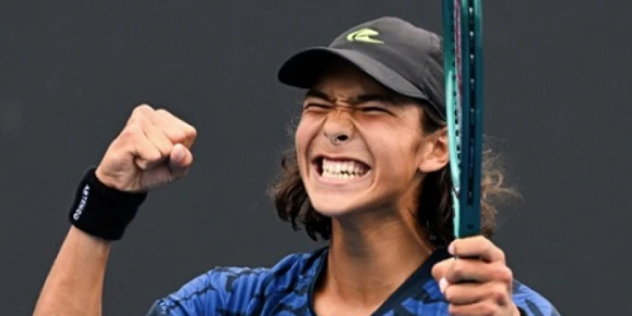 Әмір Омарханов әлемдік рейтингте жоғары көтерілді