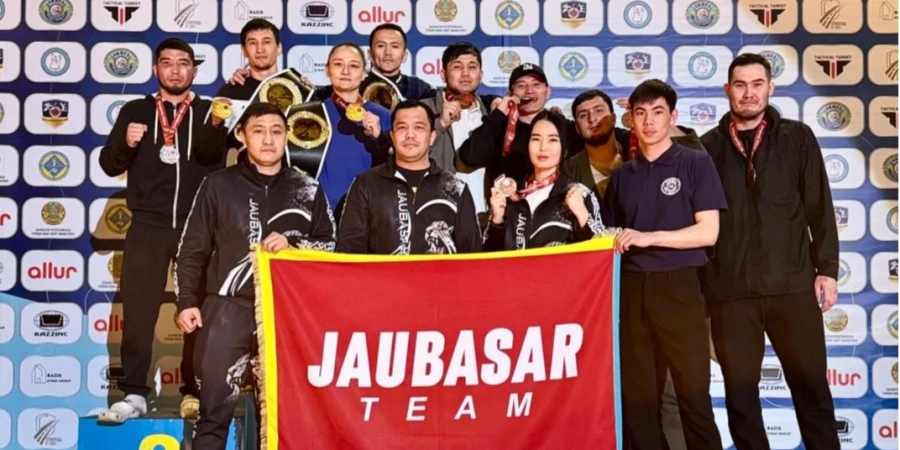 Әскери қызметшілер қоян-қолтық ұрыстан ел чемпионатында 9 медаль еншіледі