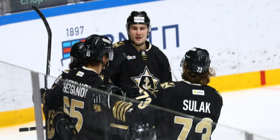 «Адмирал» превратил хоккеистов в таксистов перед матчем с «Барысом»