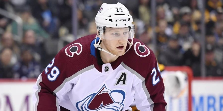 НХЛ. Оттава Сенаторз — Колорадо Эвеланш. Канадско-американская разборка: «Сенаторы» или «Лавины». Прямая трансляция