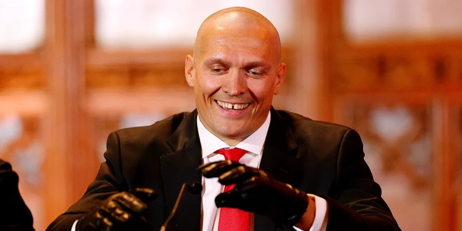 Александр Усик сделал новое заявление о завершении карьеры