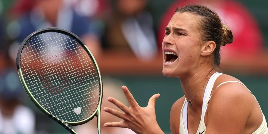 Главная конкурентка Рыбакиной, Соболенко, стыдится себя на корте