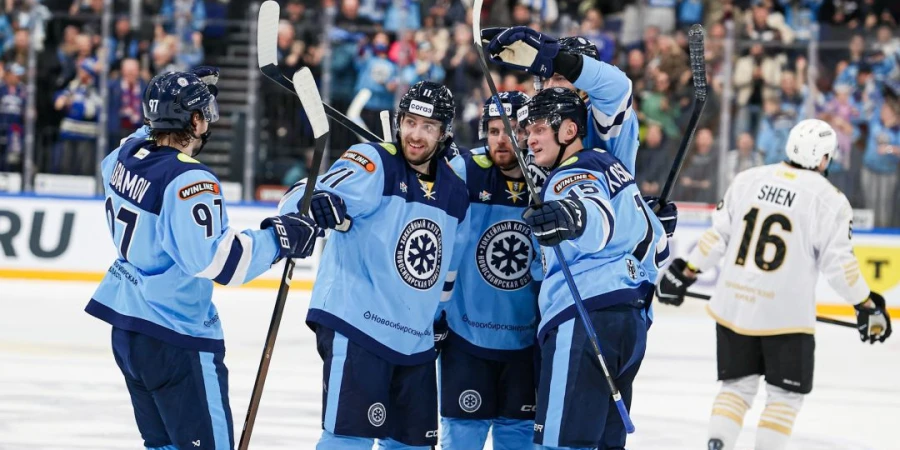 «Сибирь» "опустила" «Барыс» еще ниже