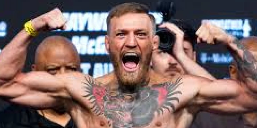 Две легенды из мира боев встретились друг с другом. ФОТО