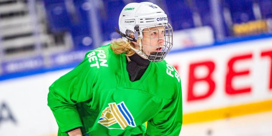 КХЛ назвала лучших игроков ноября