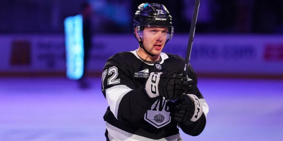 НХЛ. Лос-Анджелес Кингз — Филадельфия Флайерз. Атака с воздуха на Калифорнию. Прямая трансляция