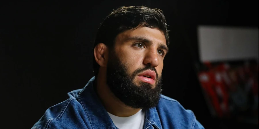 Топовый файтер UFC видит себя в боксе после ММА