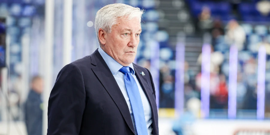 «Барыс» определился с будущим наставника