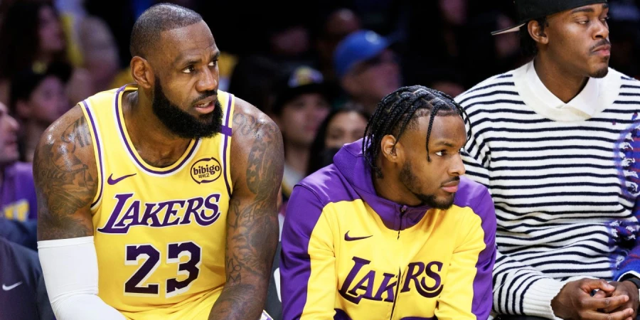 Звезда НБА объяснил дистанцию в отношениях с сыном