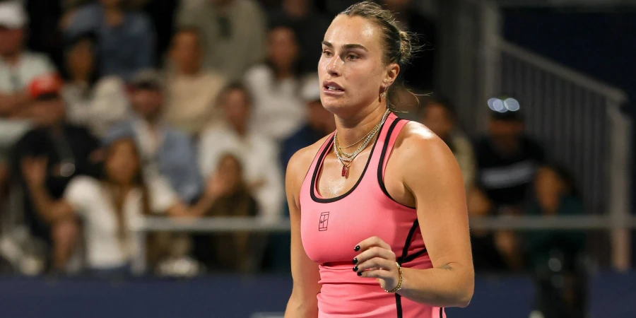 В полуфинале «тысячника» в Майами сразятся первая и вторая ракетки мира