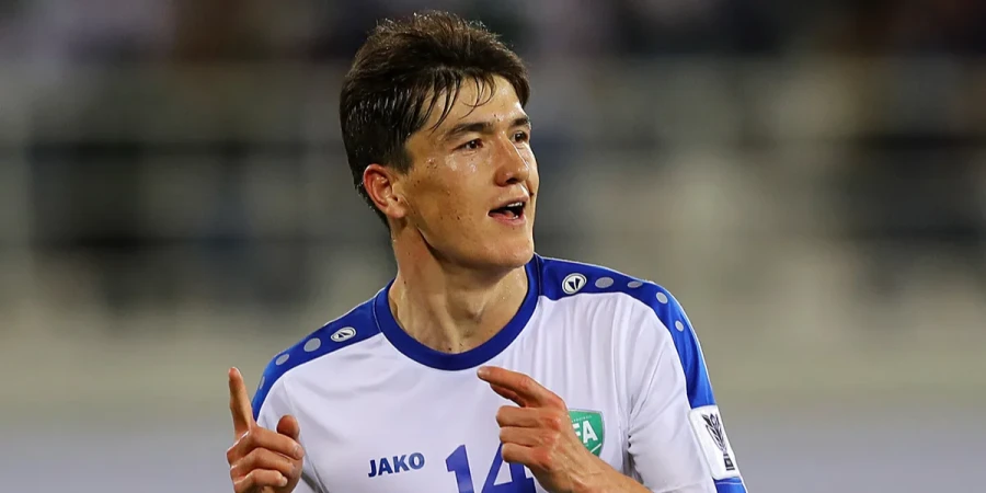 Капитан сборной Узбекистана вышел на первое место в гонке бомбардиров чемпионата Турции