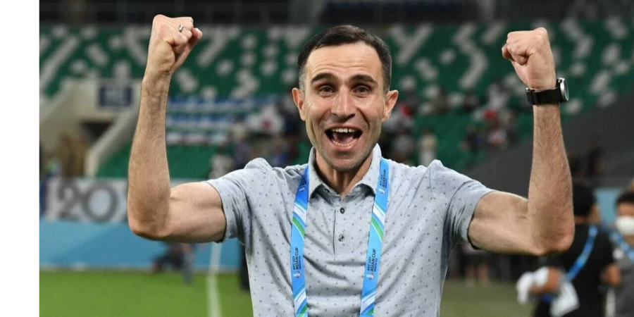 Экс-тренер Узбекистана готов возглавить сборную Казахстана