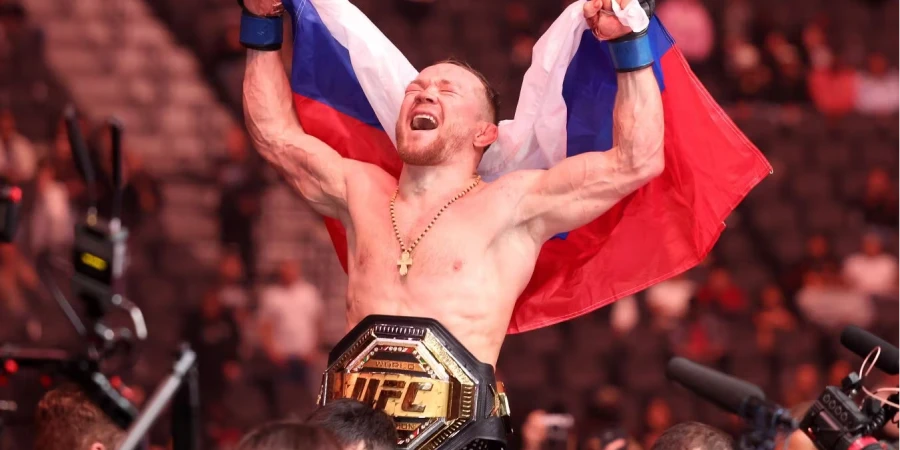 Петр Ян вступил в перепалку с Мерабом Двалишвили на пресс-конференции UFC