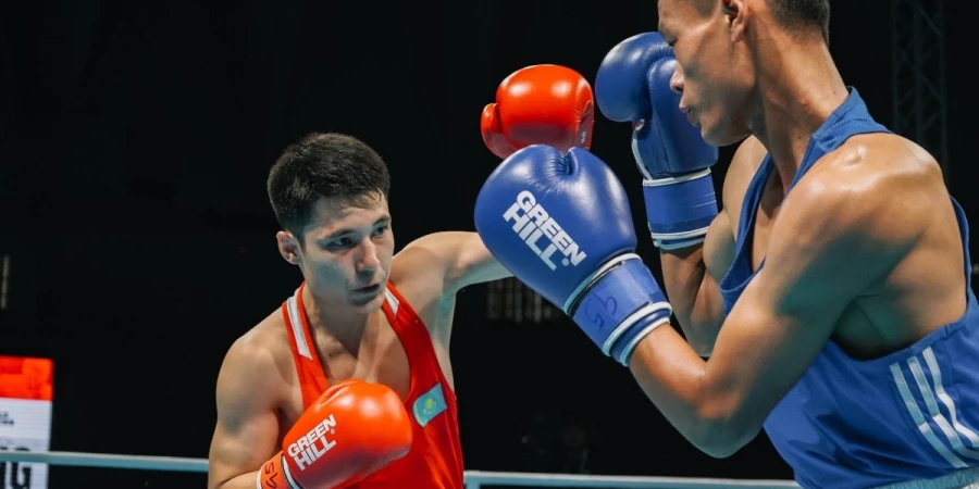 Прямая трансляция финалов чемпионата Азии по боксу до 22 лет
