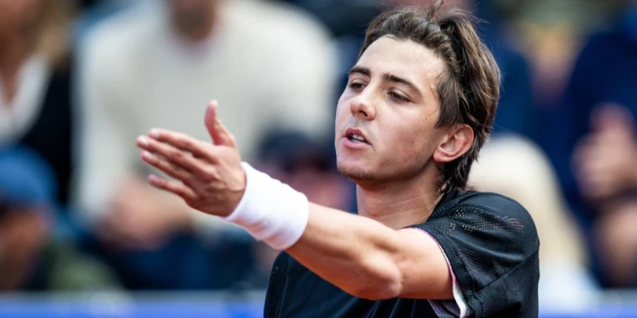 Александр Шевченко не смог выйти в третий круг австралийского «Шлема»