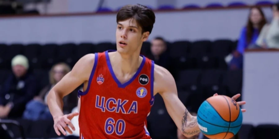 18-летний баскетболист попал в больницу после избиения в ночном клубе