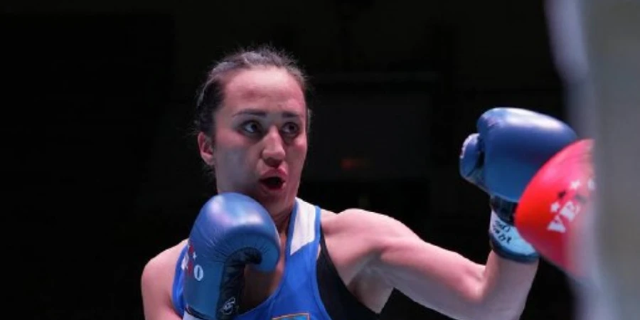 Прямая трансляция стартового дня чемпионата Казахстана по боксу