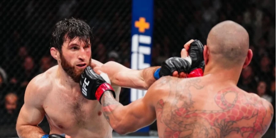 Экс-чемпион об главном событии UFC: «Никто не просил этот бой»