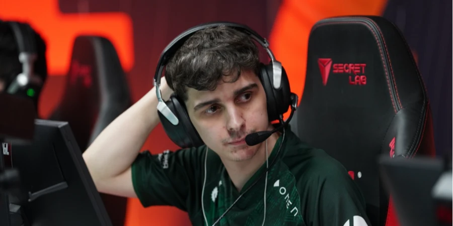 Story стал новым снайпером FlyQuest по CS2