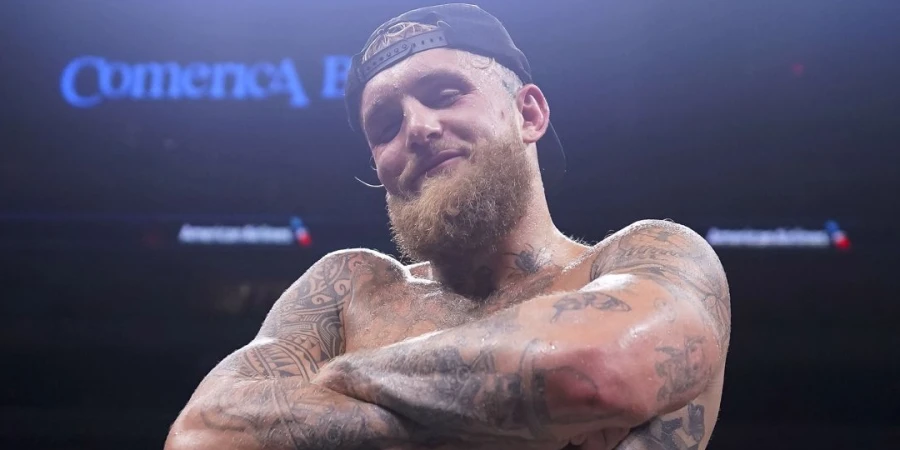 Популярный блогер, Пол, пообещал опозорить экс-чемпиона мира