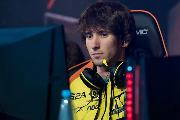 «Становится плохо, когда хейтят Puppey и KuroKy» — Dendi