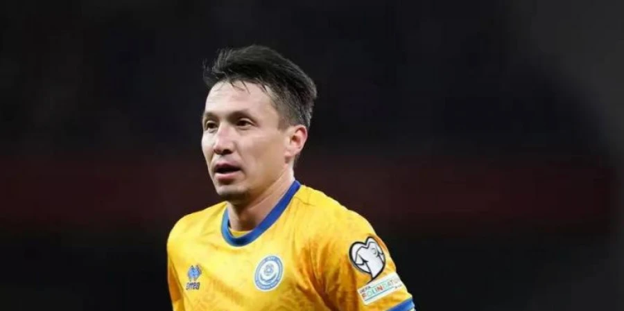 Асхат Тағыберген мансабын қостанайық клубта жалғастыра береді