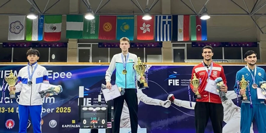 Қазақстандық семсерлесуші Әлем кубогы кезеңінде топ жарды