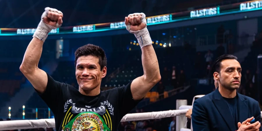 Дебют Елеусинова в лиге Даны Уайта отложен