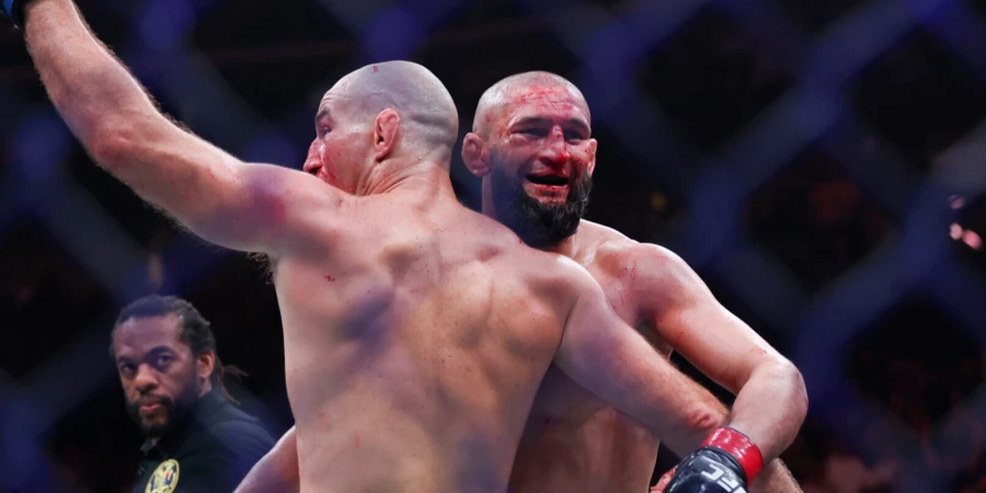 Экс-боец UFC высказался о весе Чимаева после бой с американцем