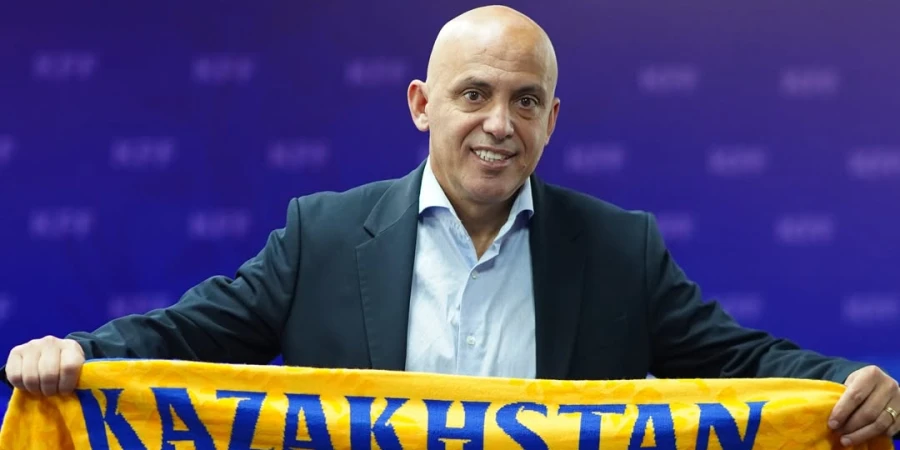 Сборную Казахстана по футзалу возглавил известный бразильский тренер