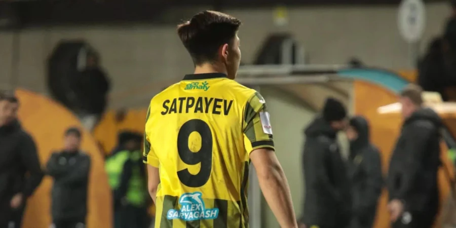 Дастан Сәтпаев «Қайраттың» қатарынан шығып қалды