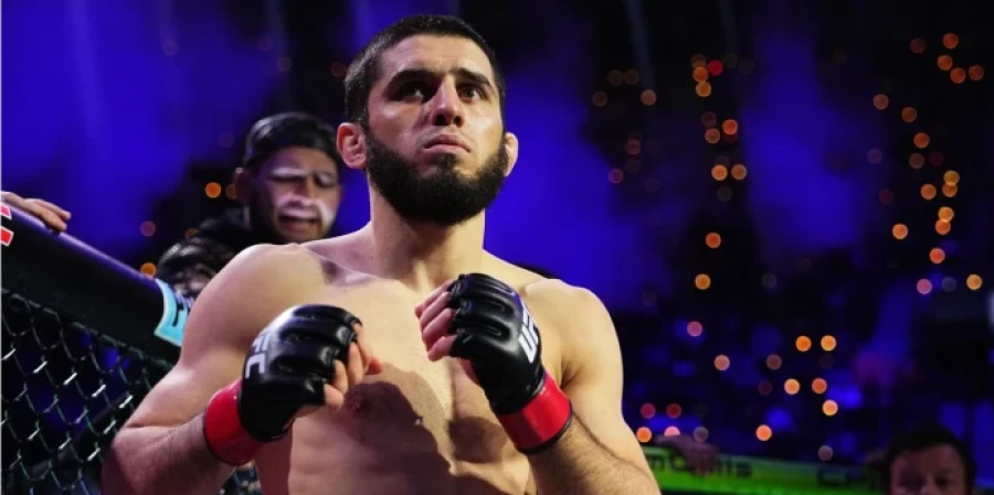 Махачев UFC-де екінші титул үшін жекпе-жек өткізуді мақсат етіп отыр