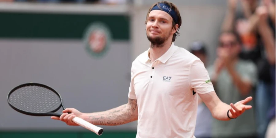 Бублик пробился в финал турнира ATP 250 в Ханчжоу