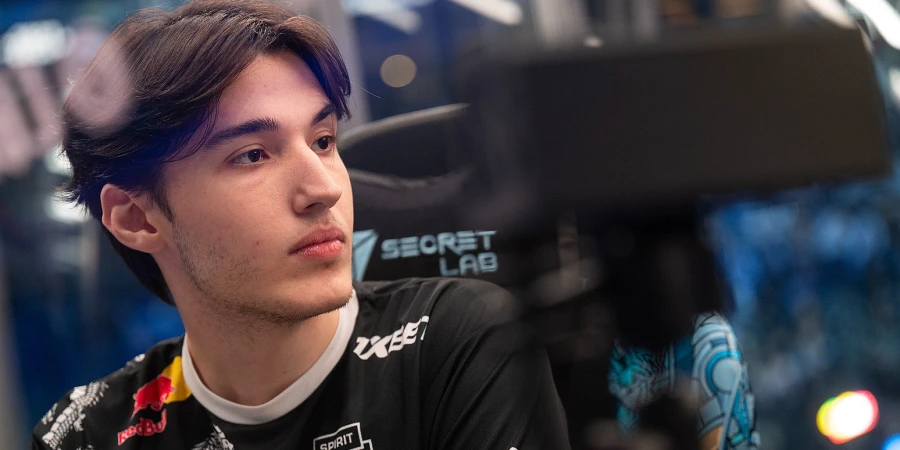 Оффлейнер Team Spirit высказался об обновленном составе Aurora Gaming