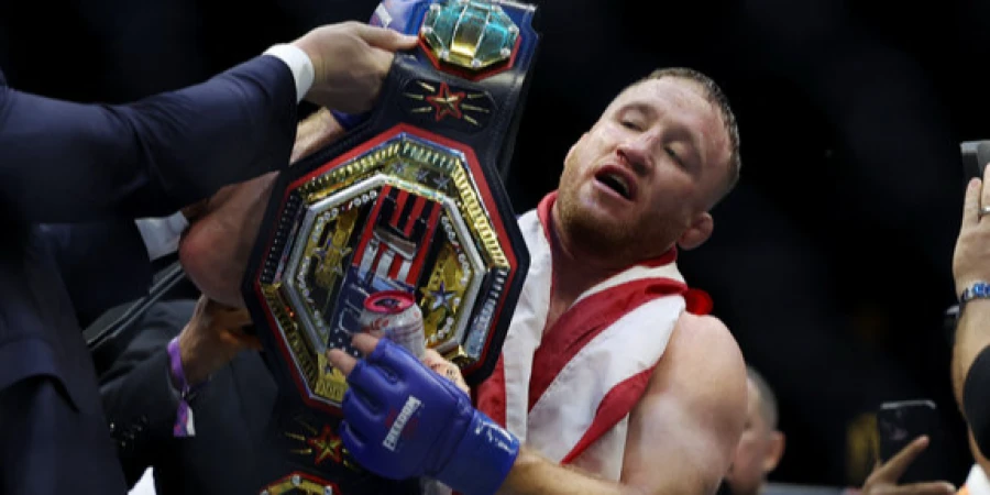Новоиспеченный чемпион UFC рассказал, с чем столкнулся его оппонент