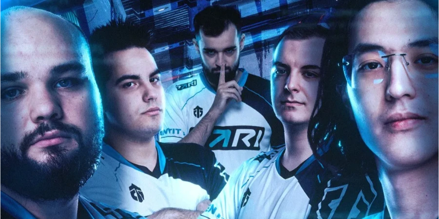 Cloud9 упали в нижнюю сетку на  The International 13