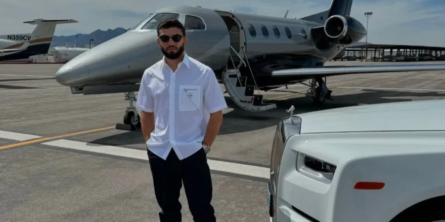 Топовый боец UFC приобрел автомобиль за 480 млн тенге. Подробности