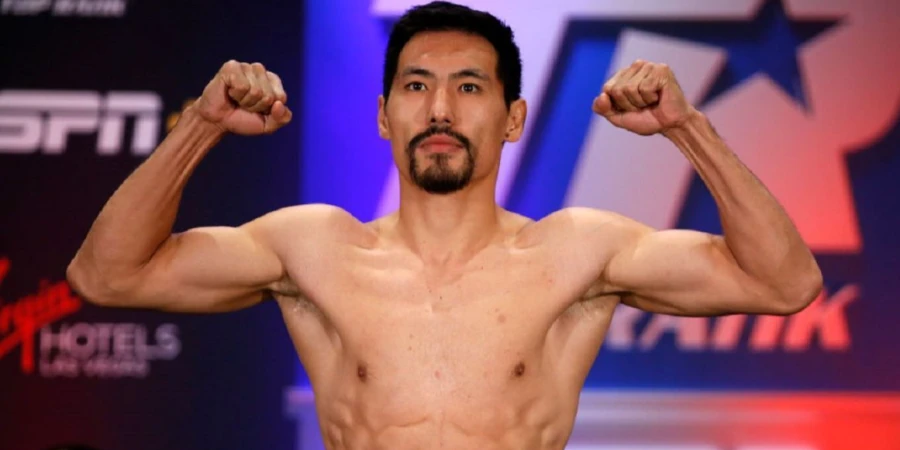Казахстанский чемпион мира освободил пояс WBO