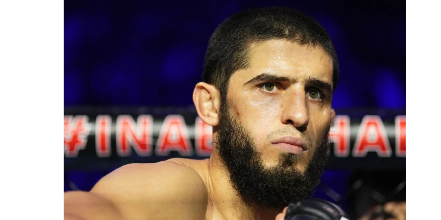 Легенда UFC оценил перспективы Махачева в дивизионе Шавката Рахмонова