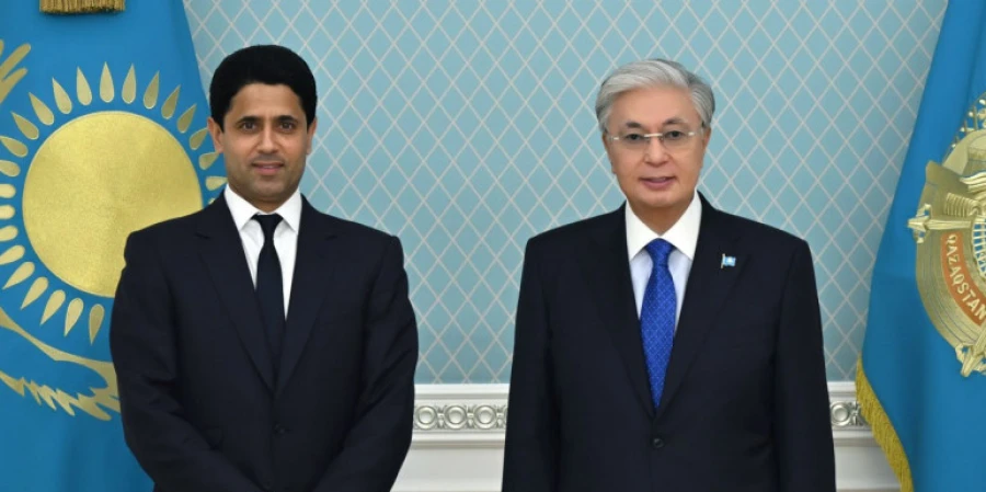 Мемлекет басшысы «ПСЖ» клубының басшысы Нассер Әл-Хелаифимен кездесті