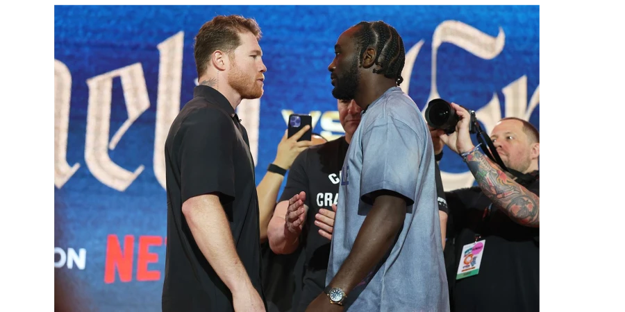 Чемпион UFC высказался о поединке со звездой бокса