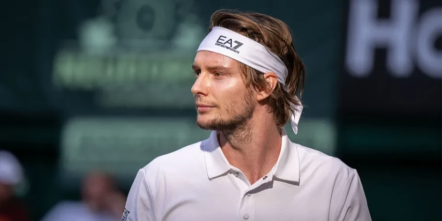 Бублик вылетел из Дубая перед началом военной операции США и Израиля