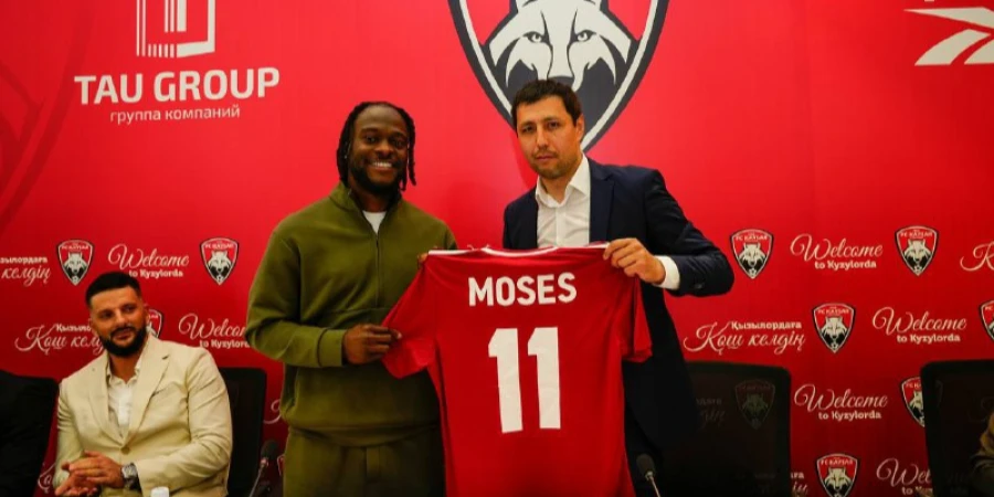 Виктор Мозес официально подписал контракт с «Кайсаром»