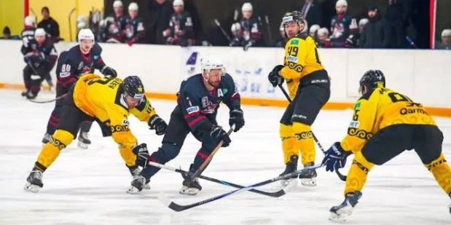 Прямая трансляция матчей чемпионата Казахстана по хоккею 19 октября